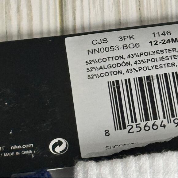 Nike Kids  Variety Non Slip  Multi-color Athletic  Socks Sz 12-24 - Picture 4 of 11